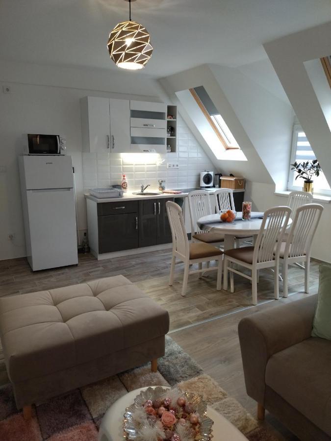 Valentin Apartman Makó Exterior foto